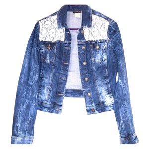 Women’s cropped jeans jacket with lace detail